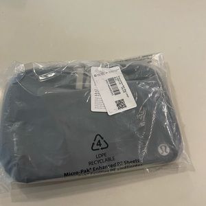 Lululemon Large Black Everywhere Belt Bag